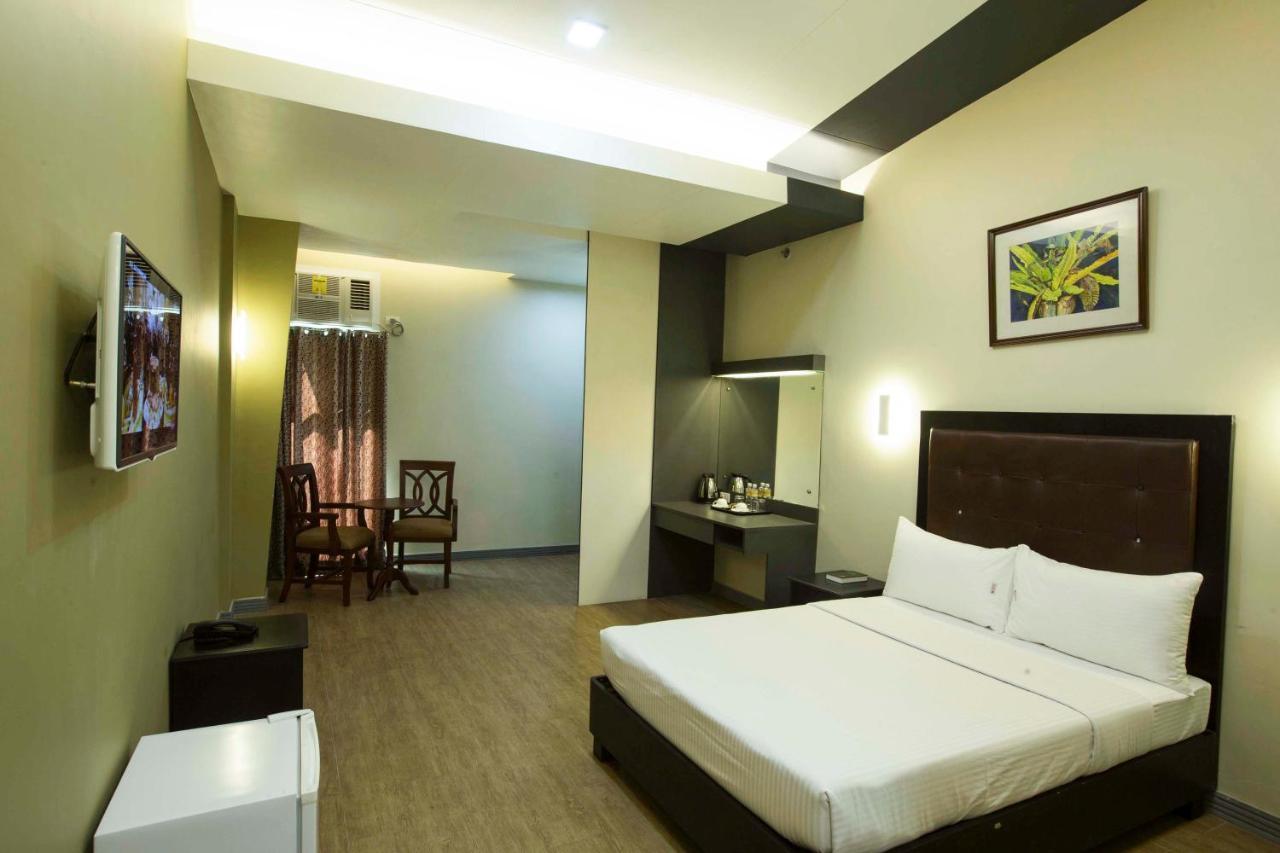 The Lucky 9 Budget Hotel Tagum Екстер'єр фото