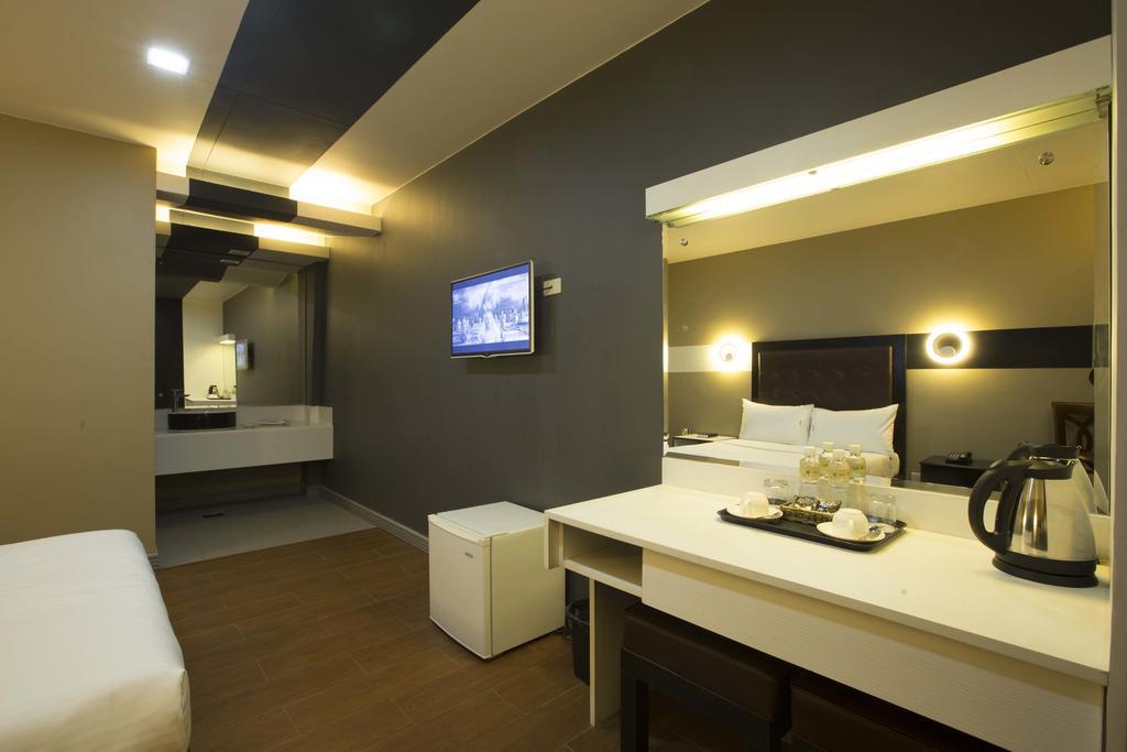The Lucky 9 Budget Hotel Tagum Екстер'єр фото