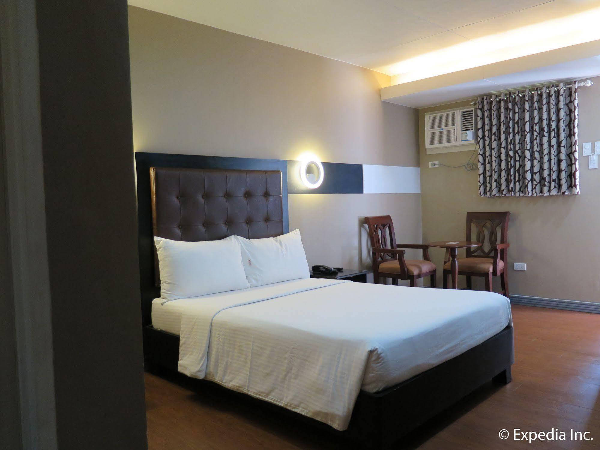 The Lucky 9 Budget Hotel Tagum Екстер'єр фото