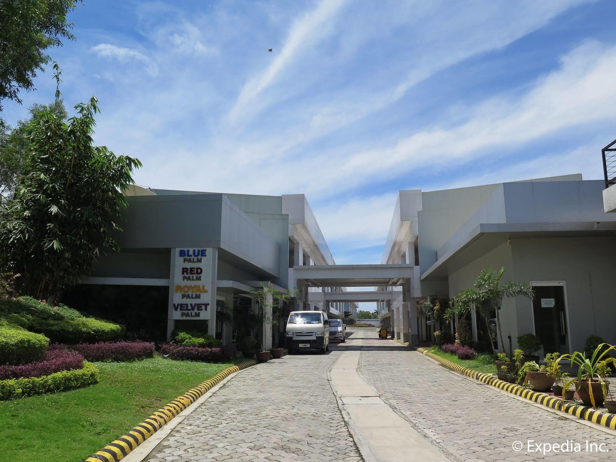 The Lucky 9 Budget Hotel Tagum Екстер'єр фото